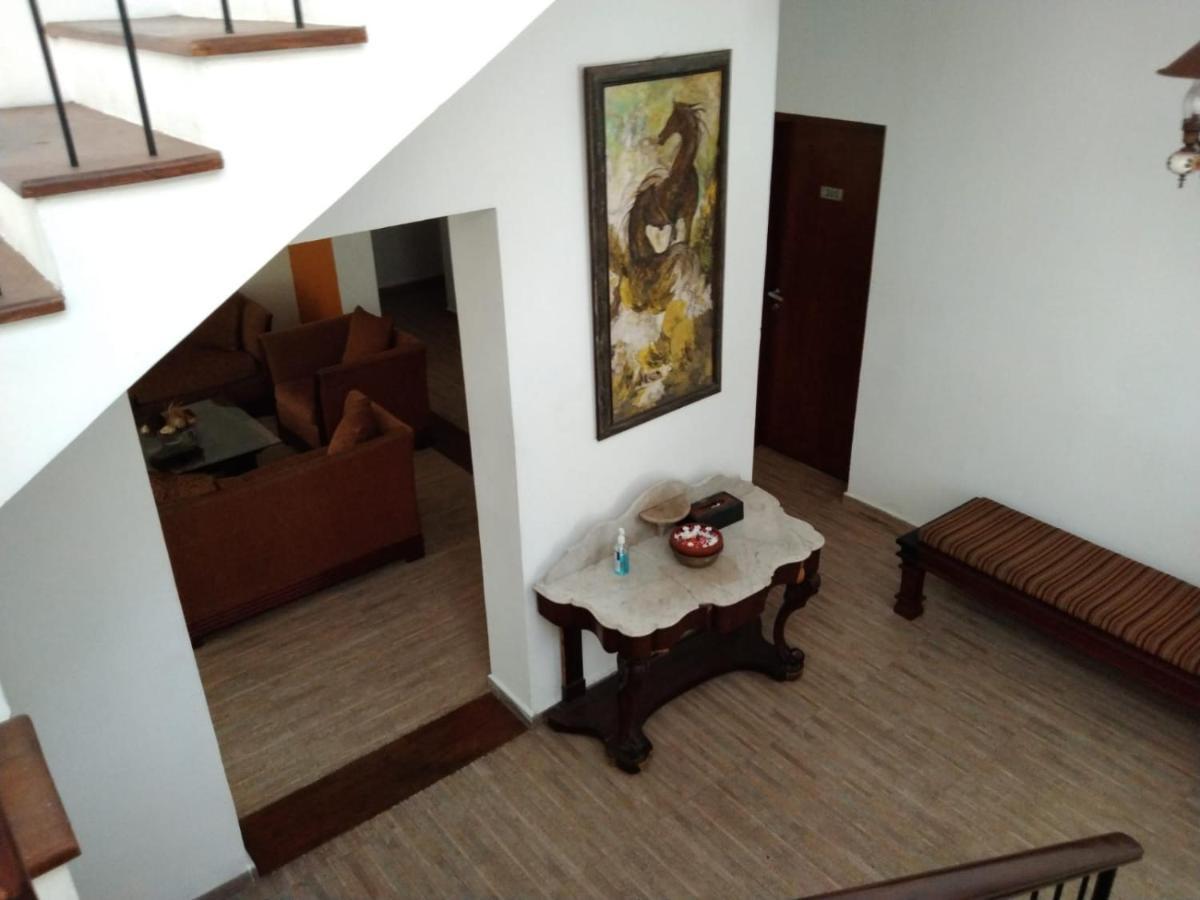 Ellen'S Place Colombo Ngoại thất bức ảnh