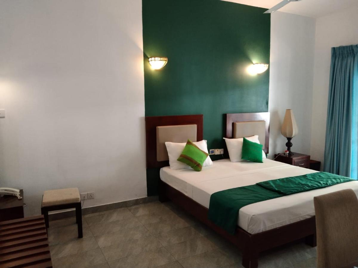 Ellen'S Place Colombo Ngoại thất bức ảnh