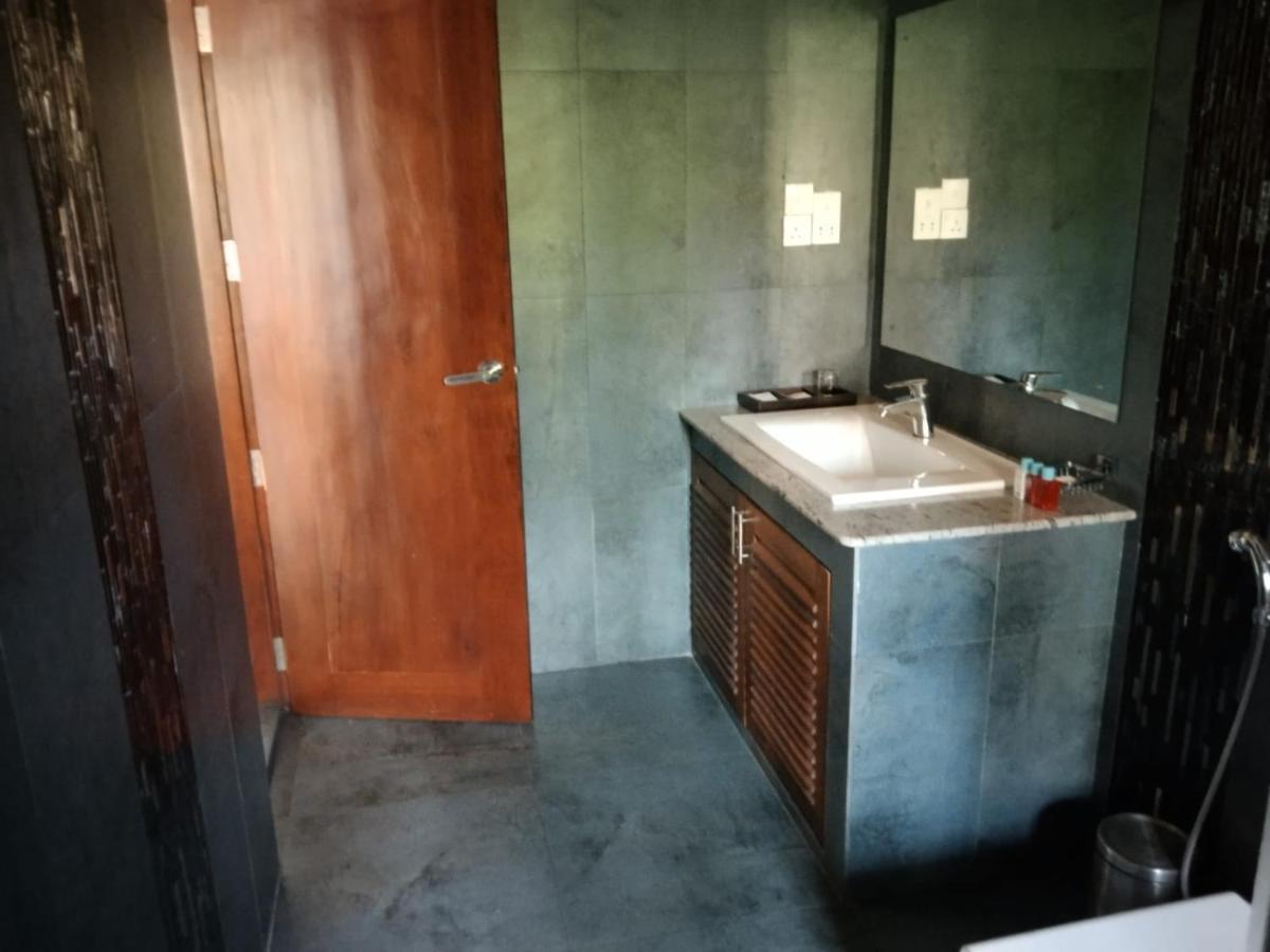 Ellen'S Place Colombo Ngoại thất bức ảnh