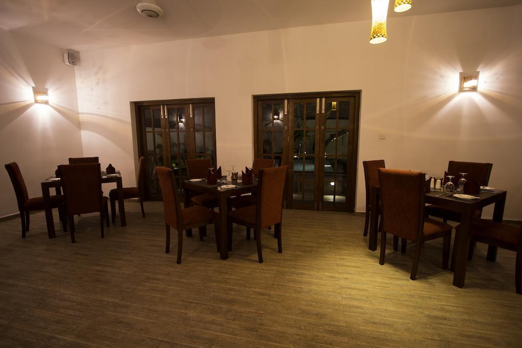 Ellen'S Place Colombo Ngoại thất bức ảnh