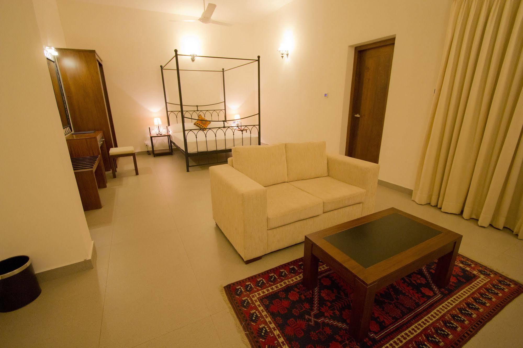 Ellen'S Place Colombo Ngoại thất bức ảnh